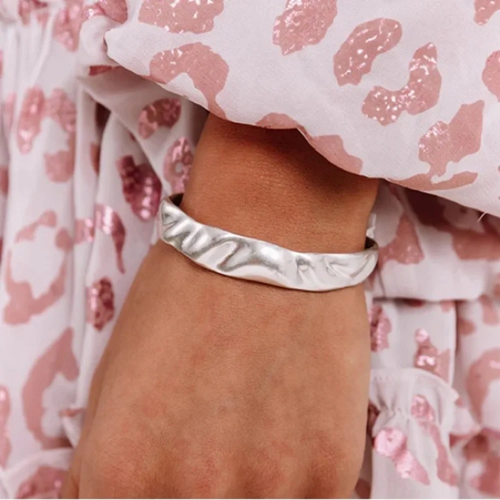 Kendra Scott Holland Cuff Bracelet In Vintage Silver